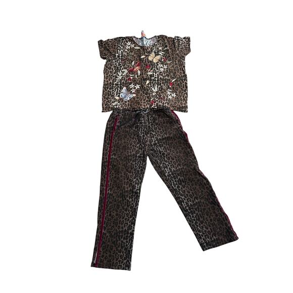 Johnny Was Women's Butterfly’s Print Crew Neck T-Shirt & Pants Size XL - Picture 1 of 4